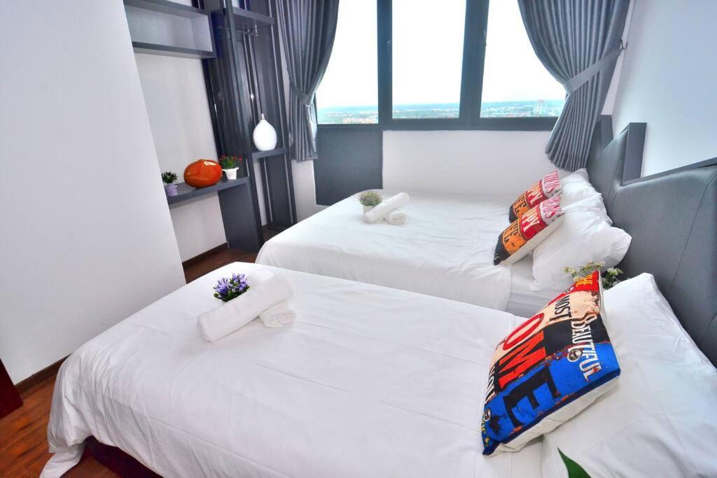 Lovely Vivamall City View With 2 Card Lv12 Kuching Exterior foto