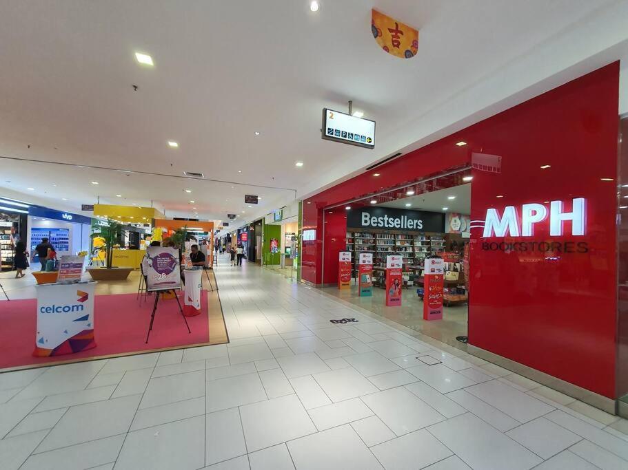 Lovely Vivamall City View With 2 Card Lv12 Kuching Exterior foto