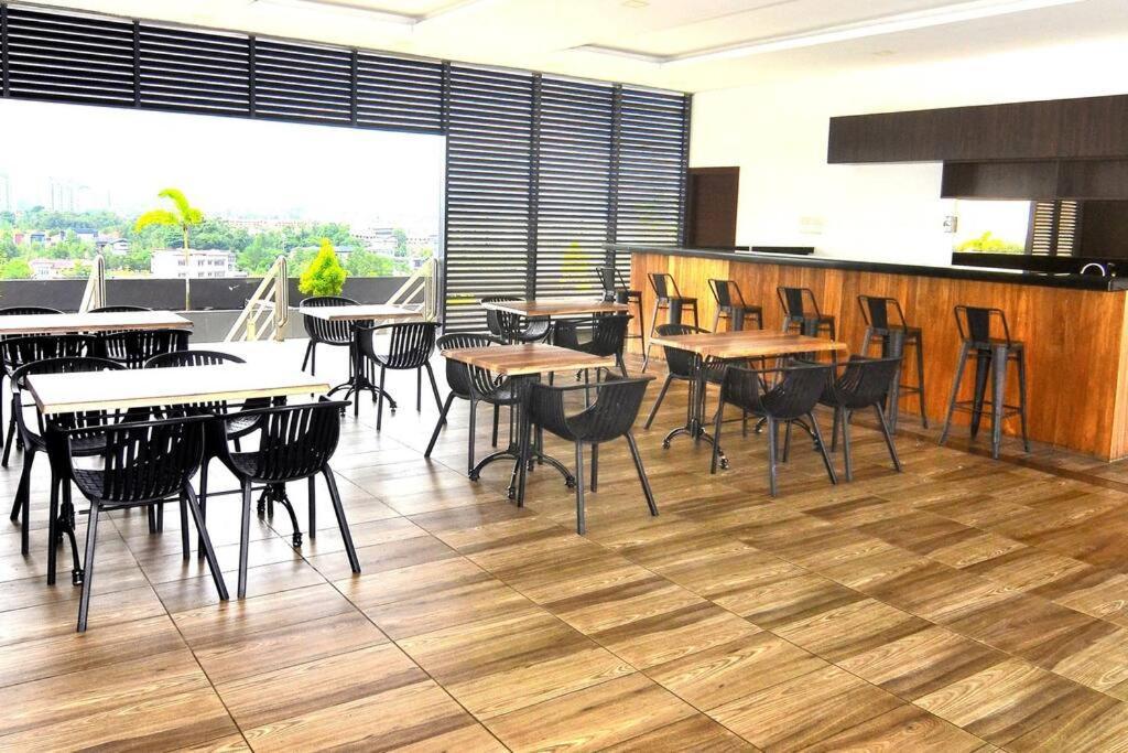 Lovely Vivamall City View With 2 Card Lv12 Kuching Exterior foto
